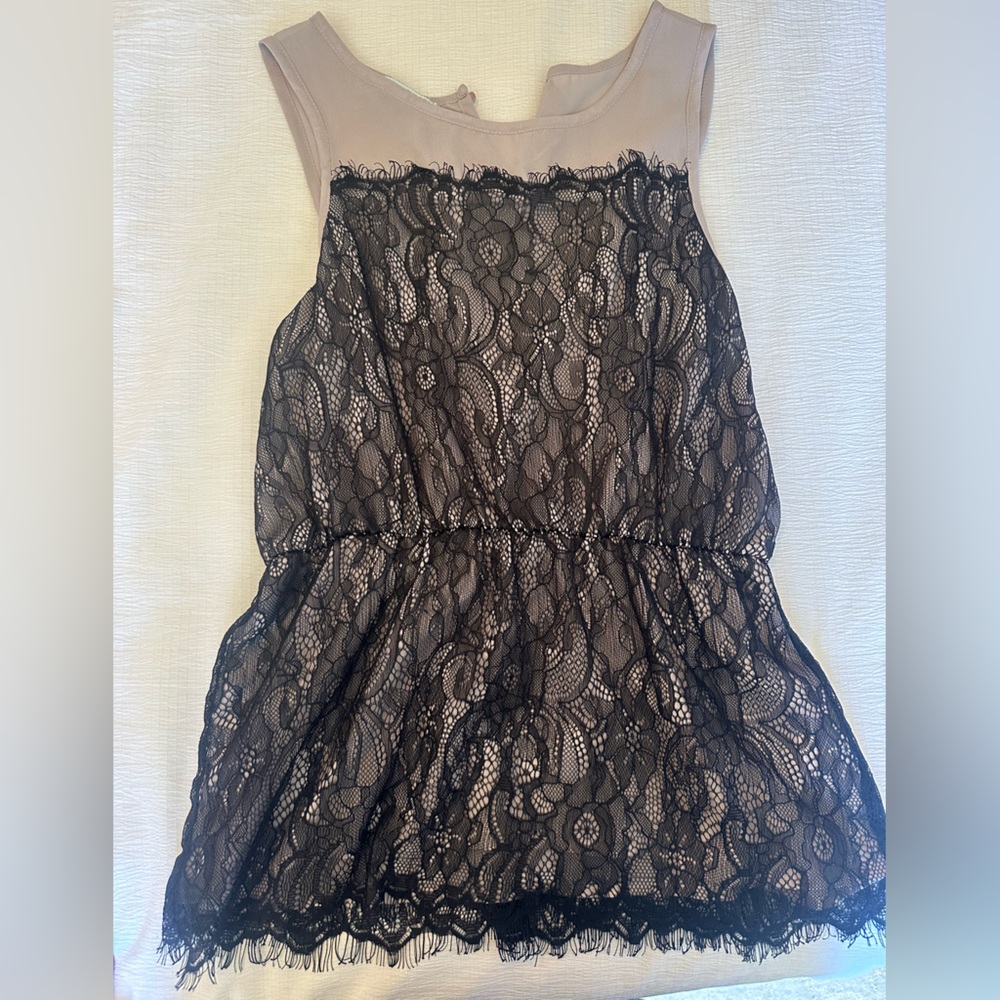 Maurices top